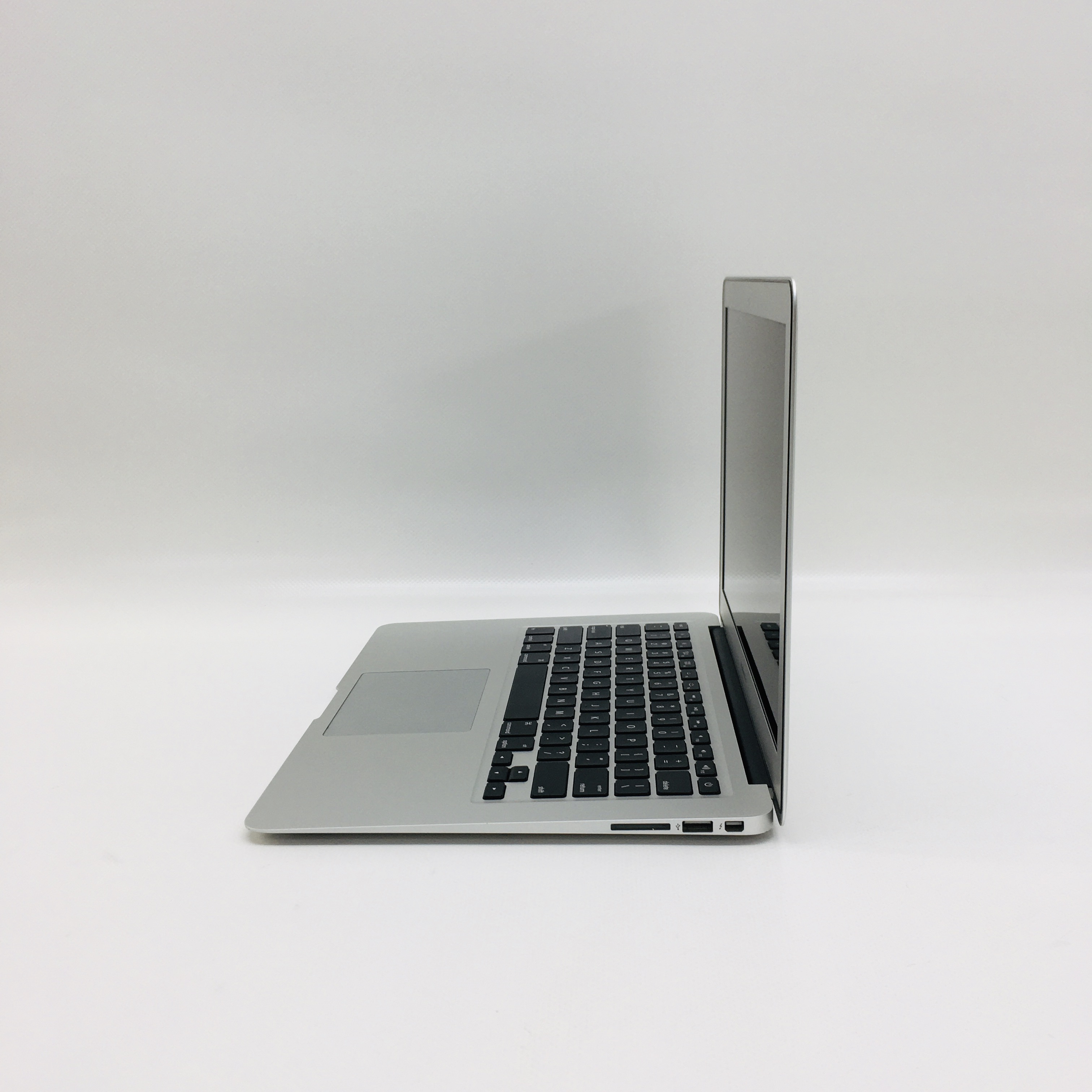 MacBook Air 13" Early 2015 (Intel Core i5 1.6 GHz 8 GB RAM 256 GB SSD), Intel Core i5 1.6 GHz, 8 GB RAM, 256 GB SSD, image 3